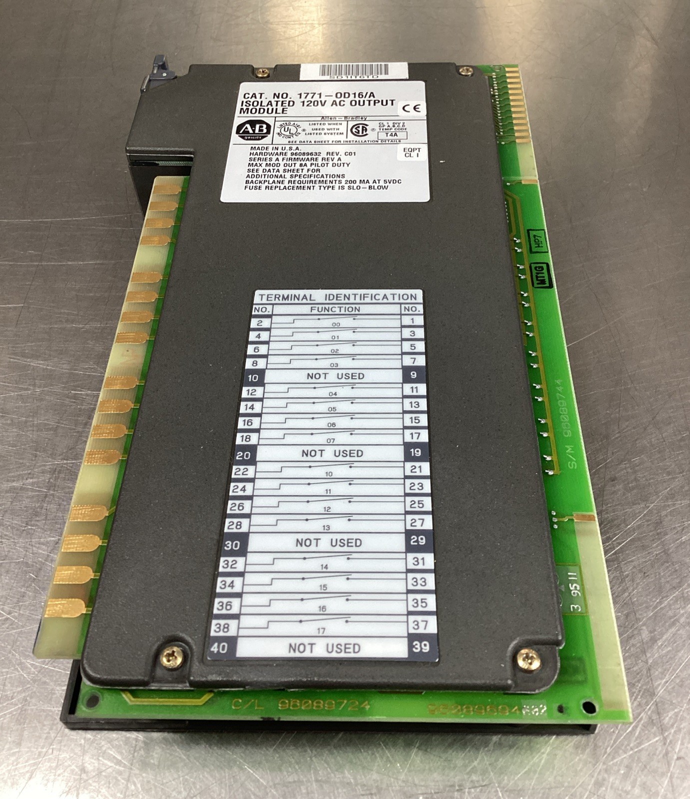 ALLEN BRADLEY 1771-OD16/A ISOLATED 120V AC OUTPUT MODULE REV CO1 3D-71