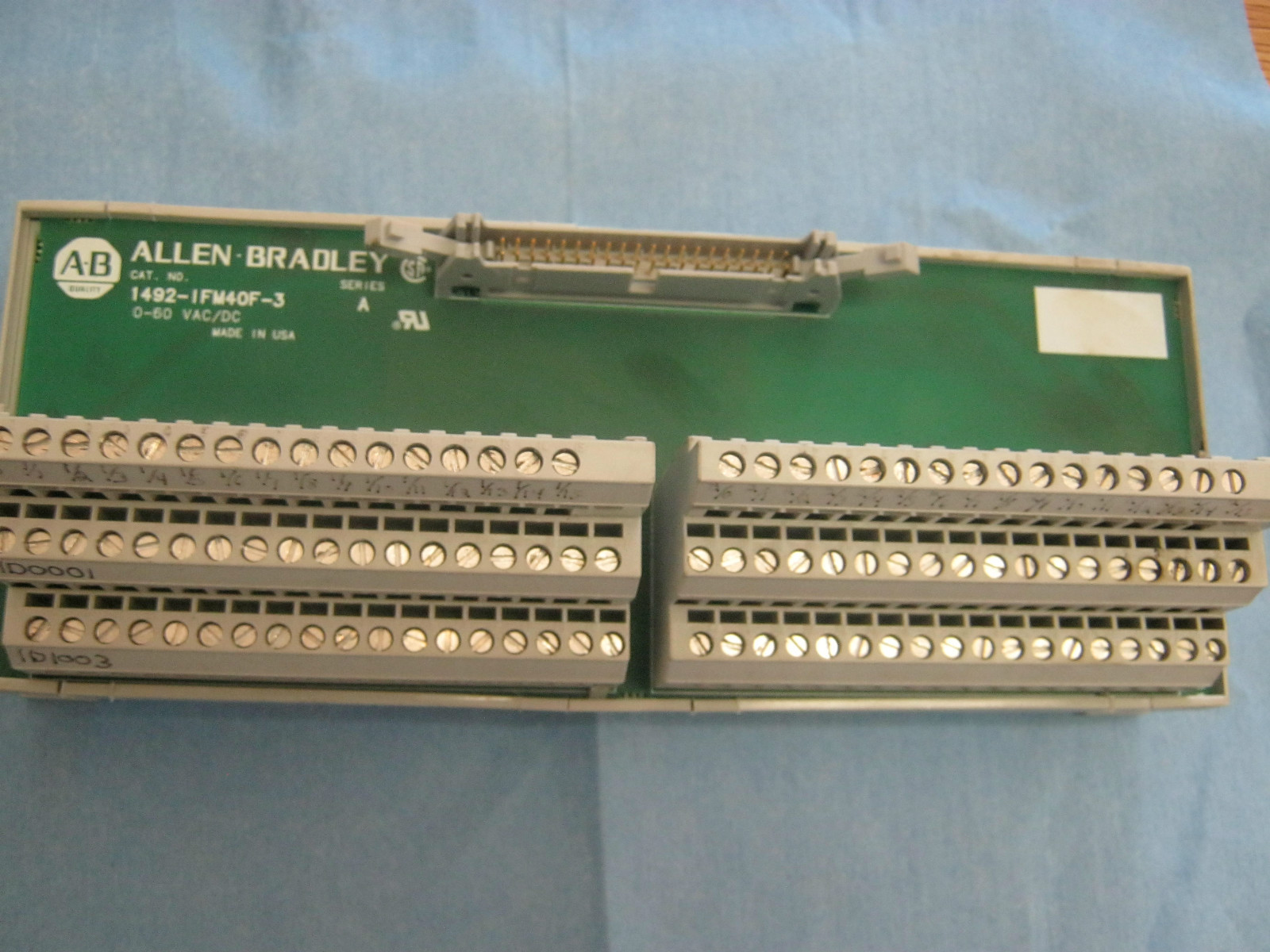 Allen-Bradley Cat. #: 1492-IFM40F-3. 40 Point Module, Series A W