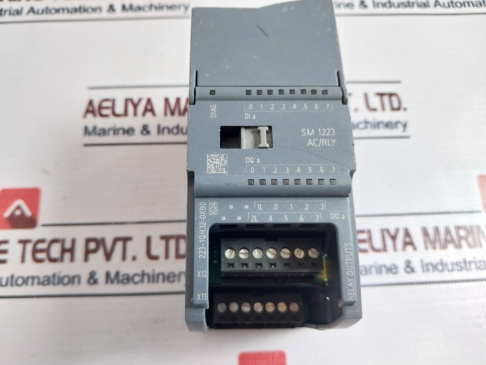 Siemens 6ES7 223-1QH32-0XB0 Simatic S7-1200 Digital I/O Module