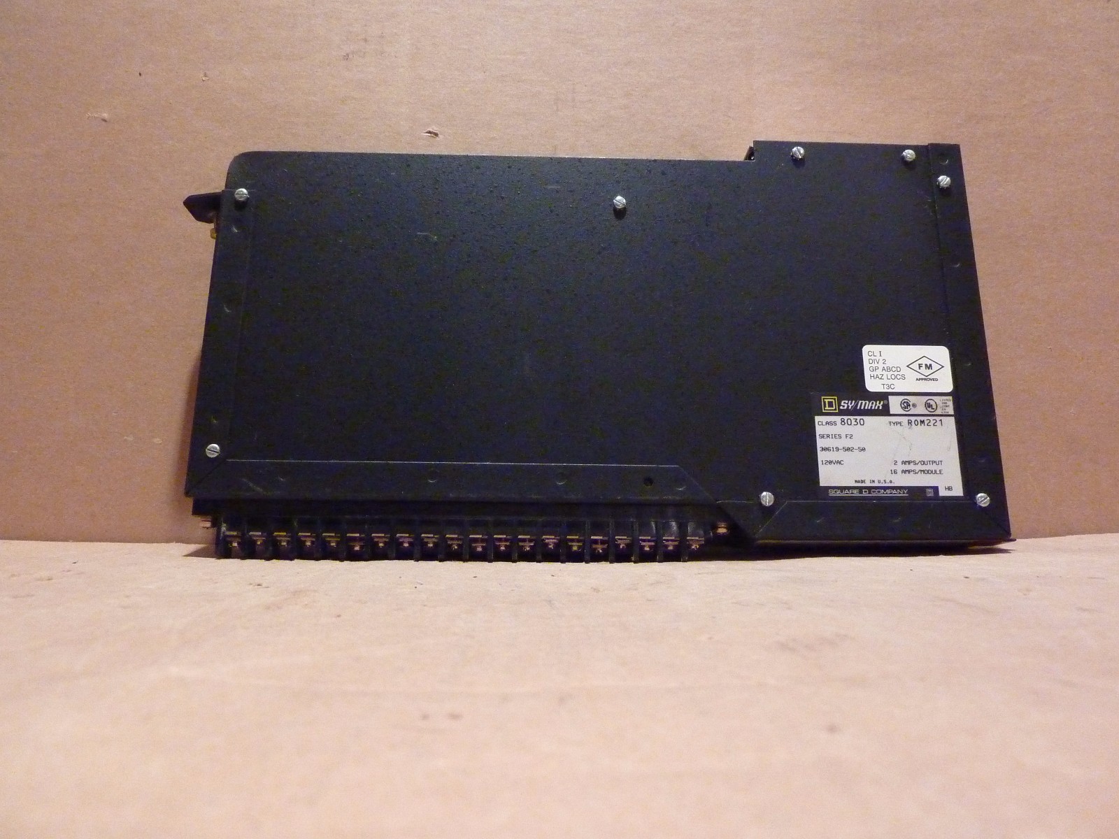 Square D SY/MAX Input Module, ROM221, Class 8030, Series F2
