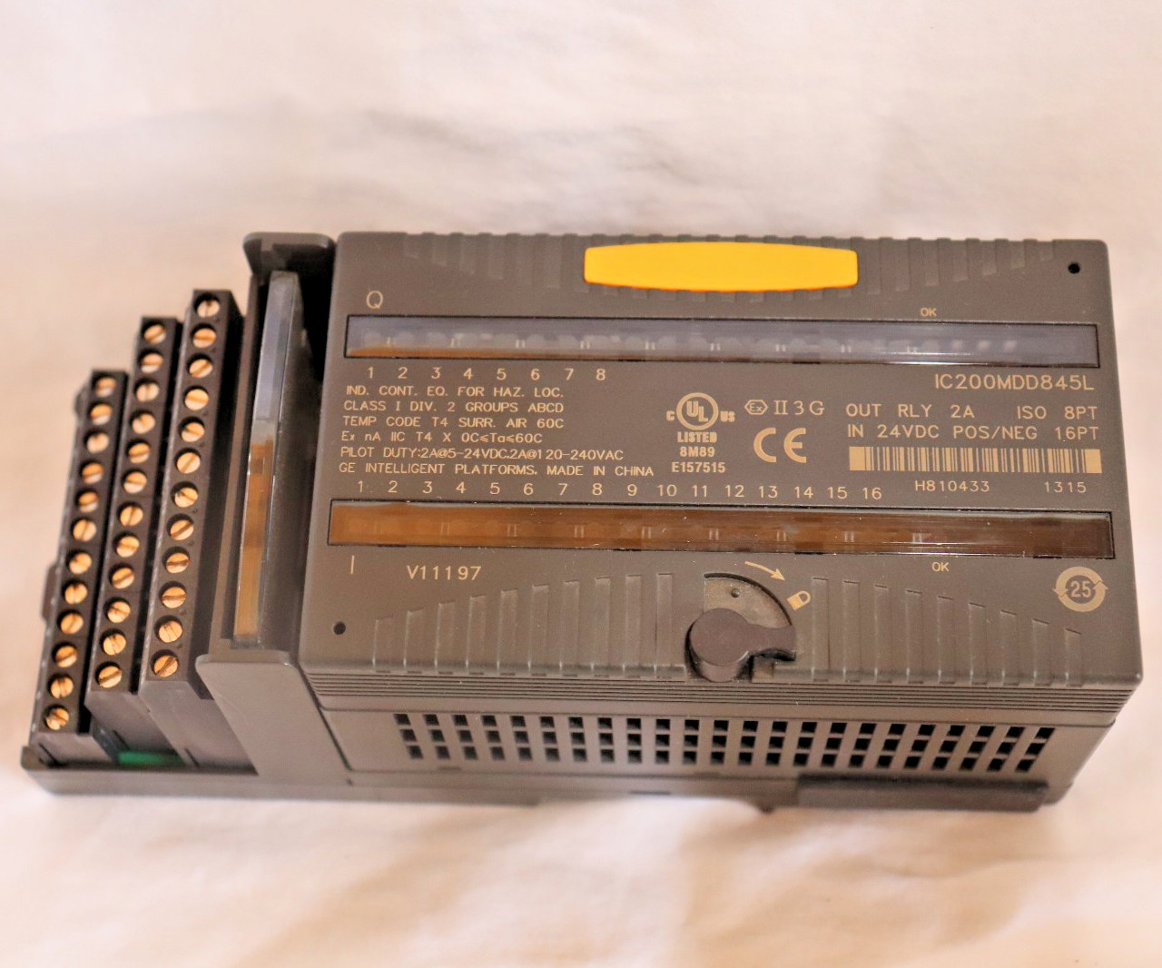 IC200MDD845 GE Fanuc Mixed Output Relay Device IO Discrete Module Device Versama