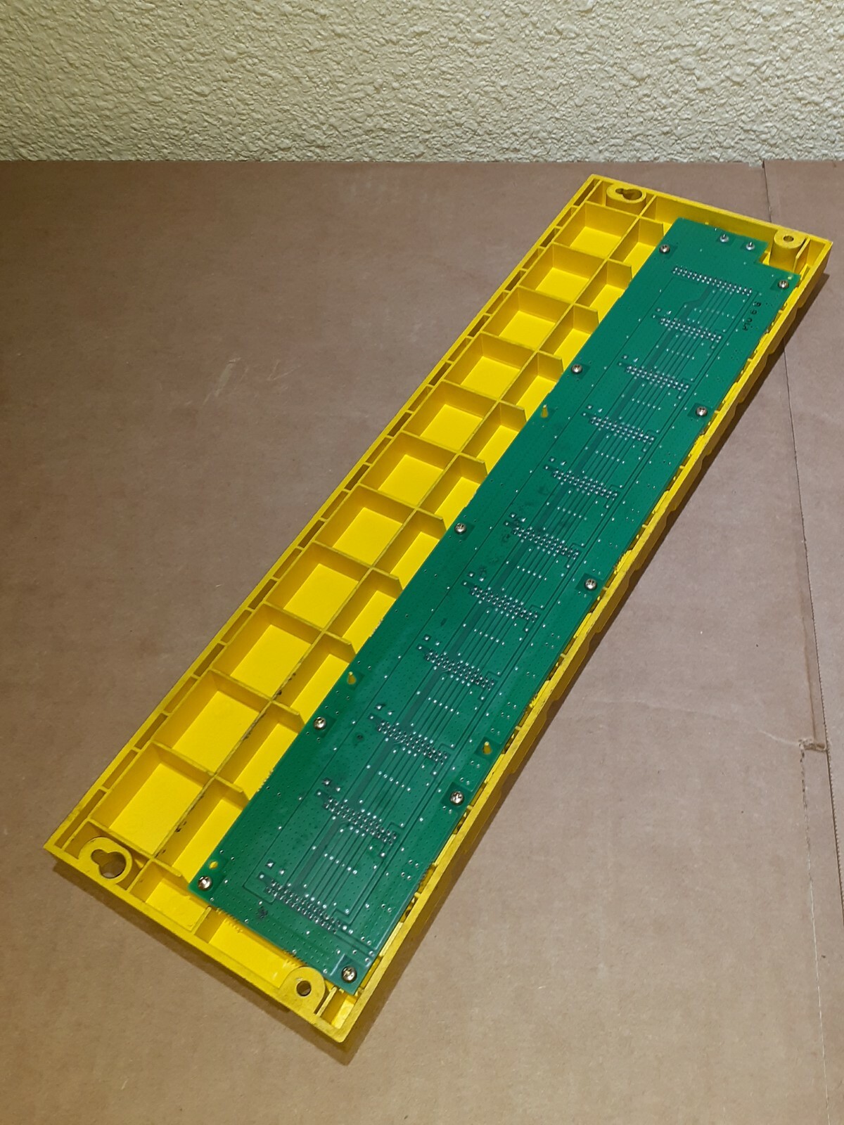 FANUC ABU10A A03B-0819-C001 10 SLOT RACK A350-9001-T042/02 Fast Shipping