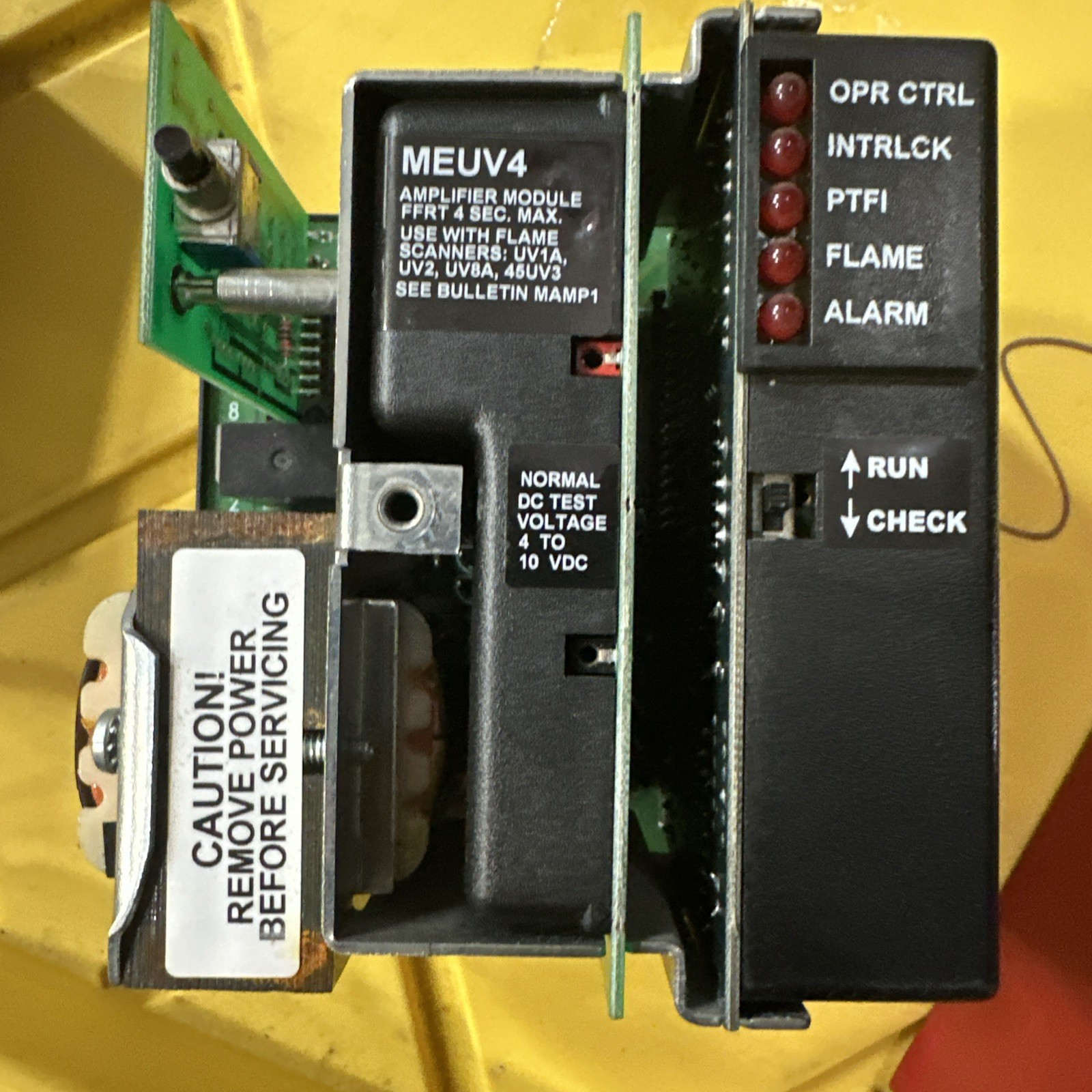 Fireye MEC320 Flame Control Module 120v 50/60Hz (BIN643)