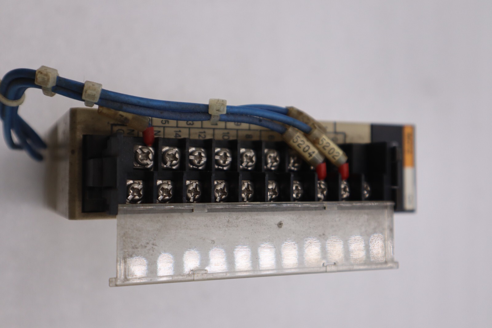 Omron C200H-IM212/ C200HIM212 Input Unit 24 V DC/AC 16 Point STOCK K-452-A