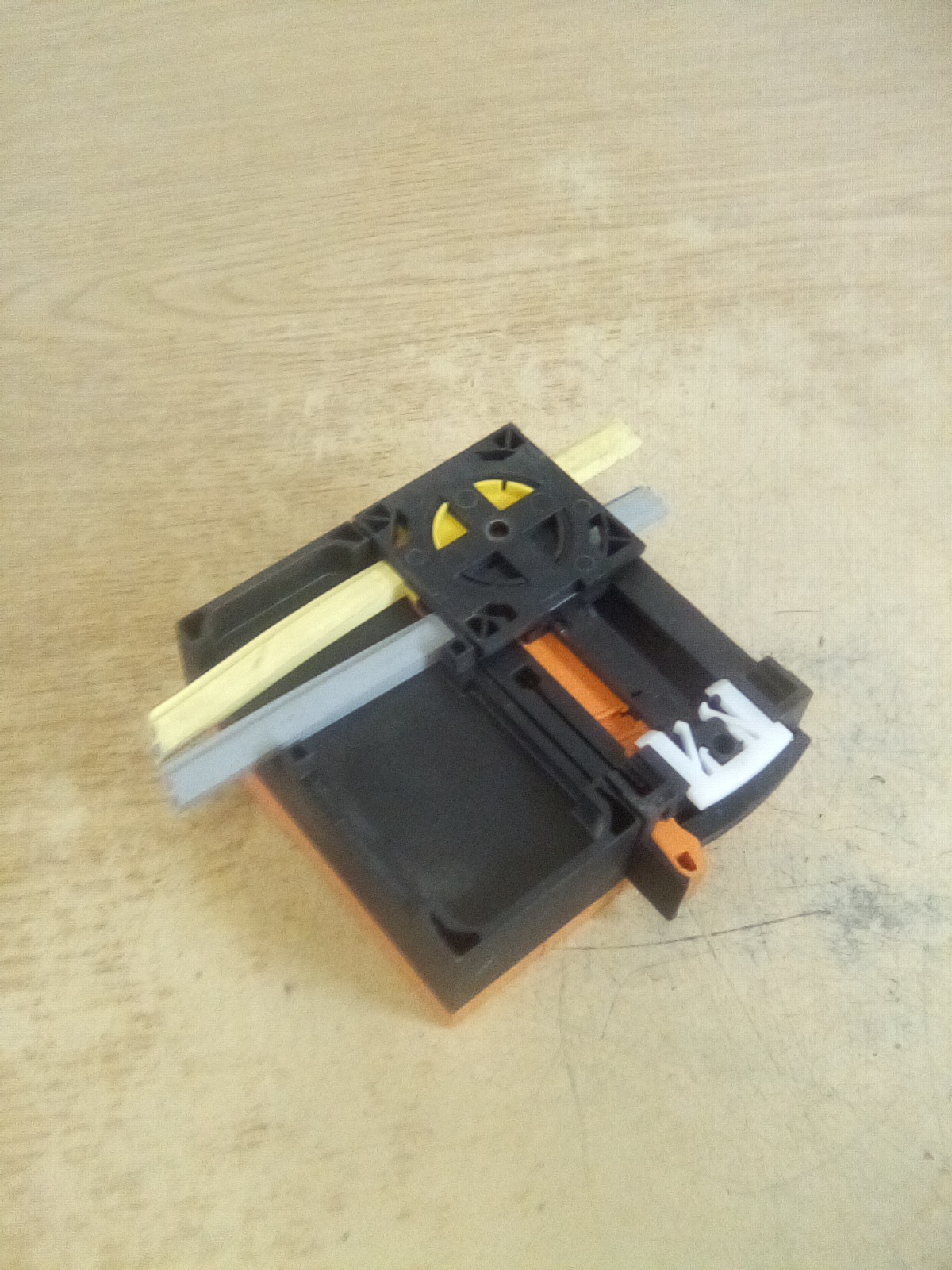 Ifm AC5293 4DI-Y AUX 4DO-Y AS-Interface Classicline Module