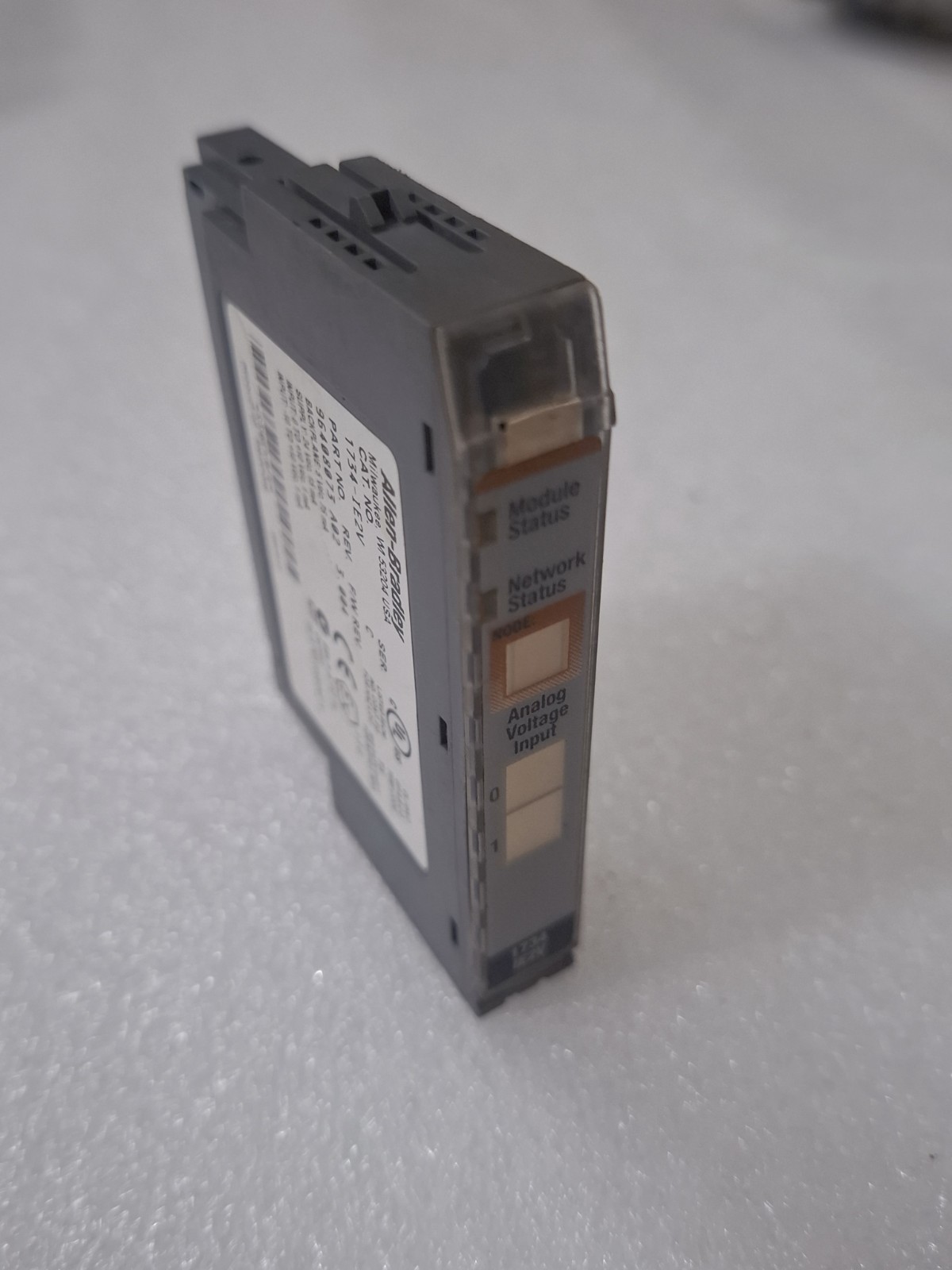ALLEN BRADLEY 1734-IE2V ANALOG VOLTAGE INPUT MODULE 1734IE2V