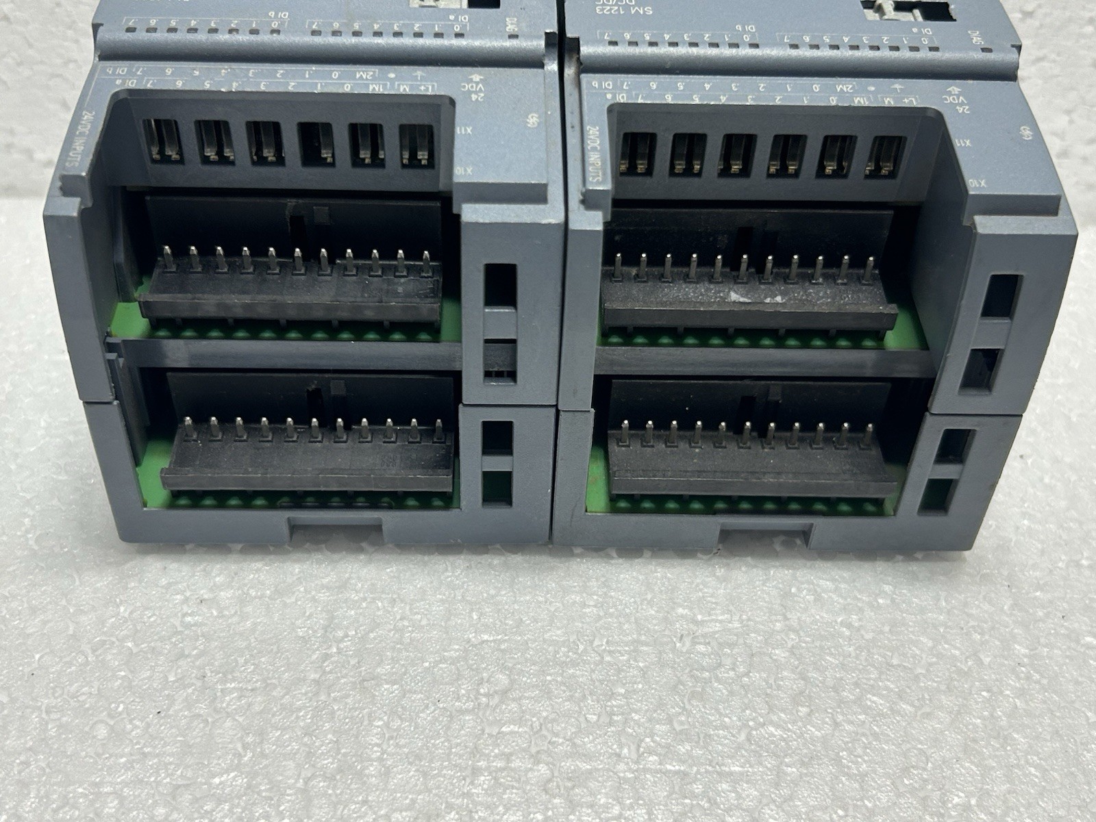 LOT OF 2 PCS SIEMENS 6ES7223-1BL32-0XB0 DIGITAL I/O MODULE S7-1200 SERIES