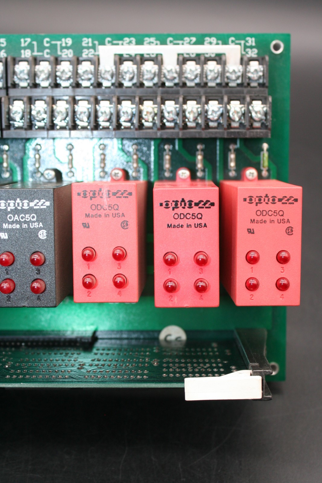 5x Opto 22 OAC5Q Modules w/ 3x Opto 22 ODC5Q Modules + Opto 22 PB32HQ Board