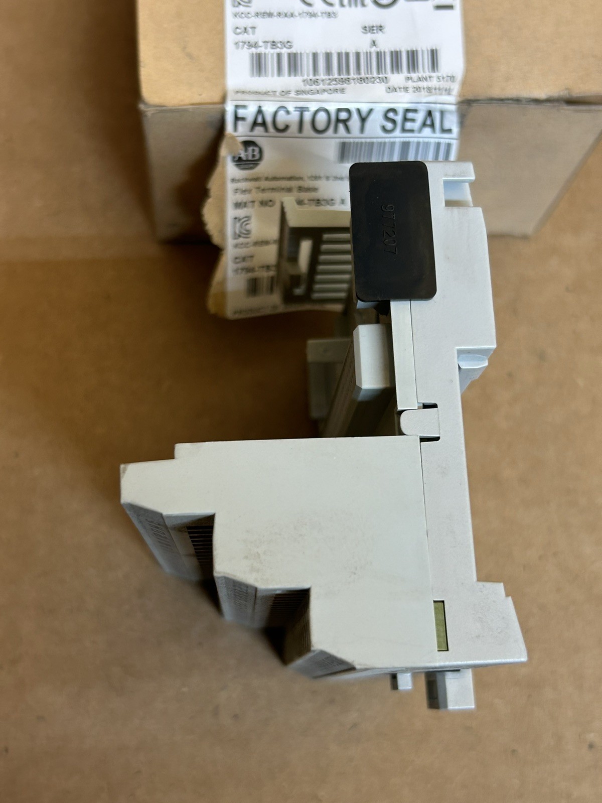 Allen-Bradley 1794-TB3G /A Flex Terminal Base Module 1794TB3G New Open Box