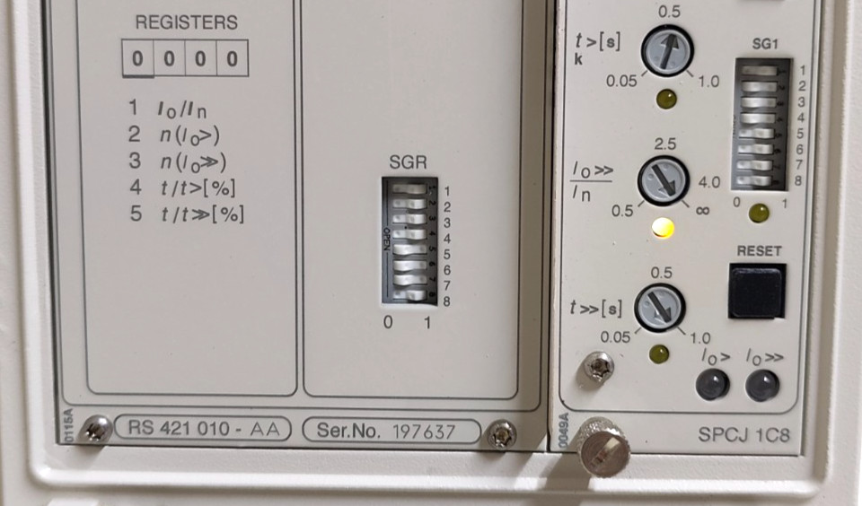 ABB SPAJ 110 C / SPAJ 110 C-AA RS 421 010-AA / SPCJ 1C8 Protection Relay TESTED
