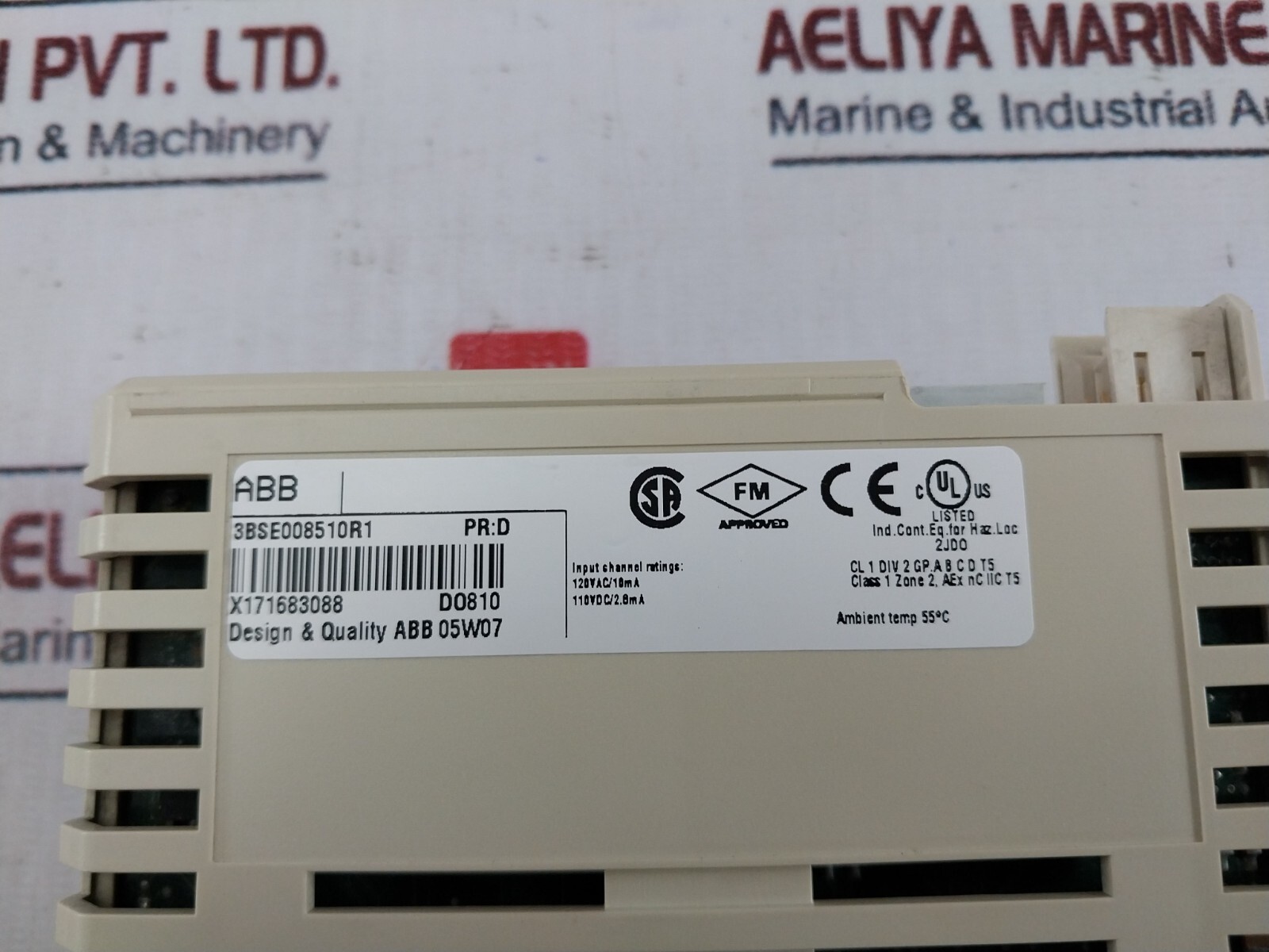 ABB DO810 3BSE008510R1 Digital Output 24V TU810V1 3BSE013230R1 Termination Unit