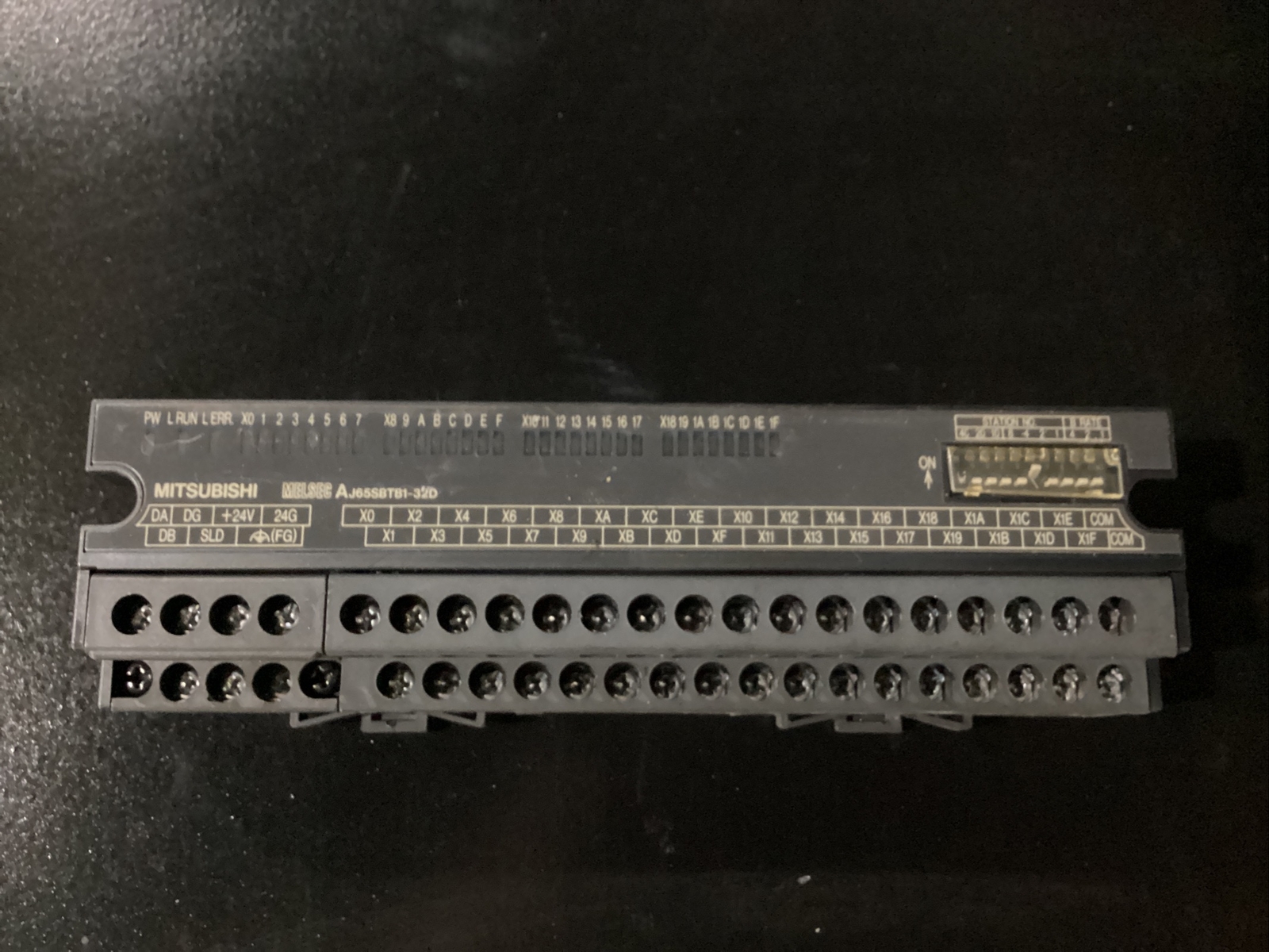 Mitsubishi Melsec AJ65SBTB1-32D 24 VDC CC- Link Input Unit AJ65SBTB1 #233PT109FM
