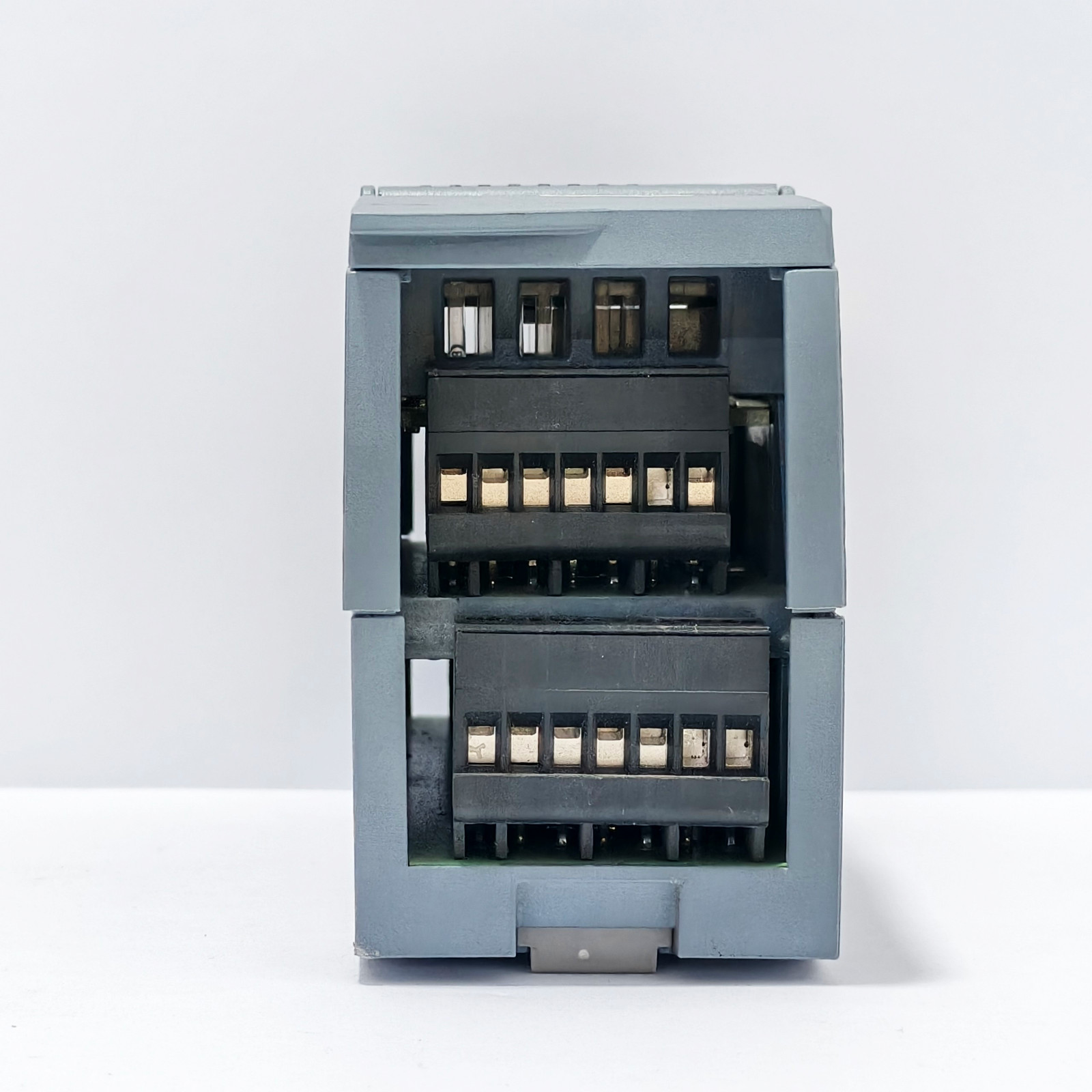 Siemens 6ES7221-1BH32-0XB0 SM1221 Digital Input Module S7-1200