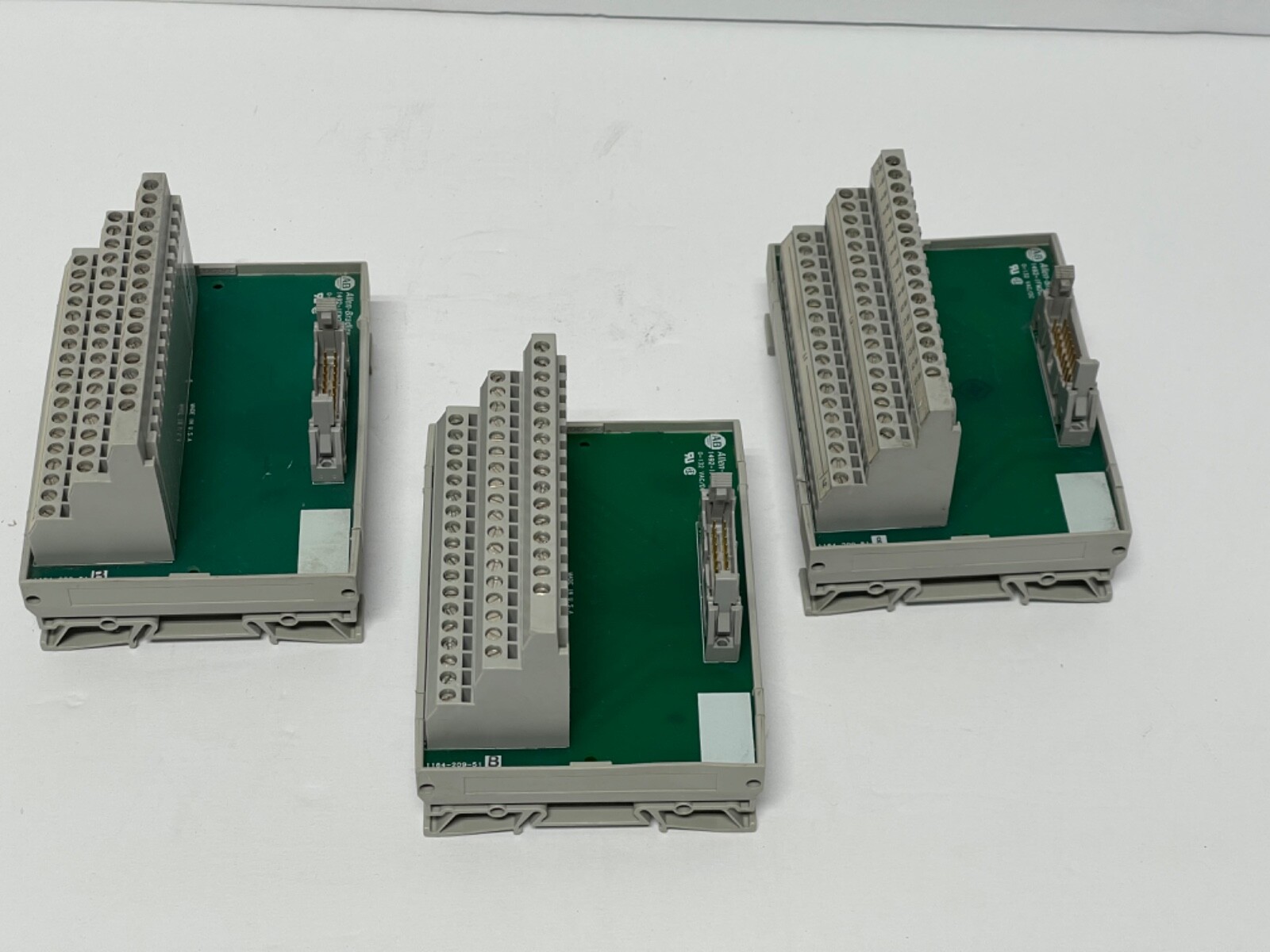 [Lot of 3] Allen Bradley 1492-IFM20F-3 Series B 0-132 VAC/DC Interface Module