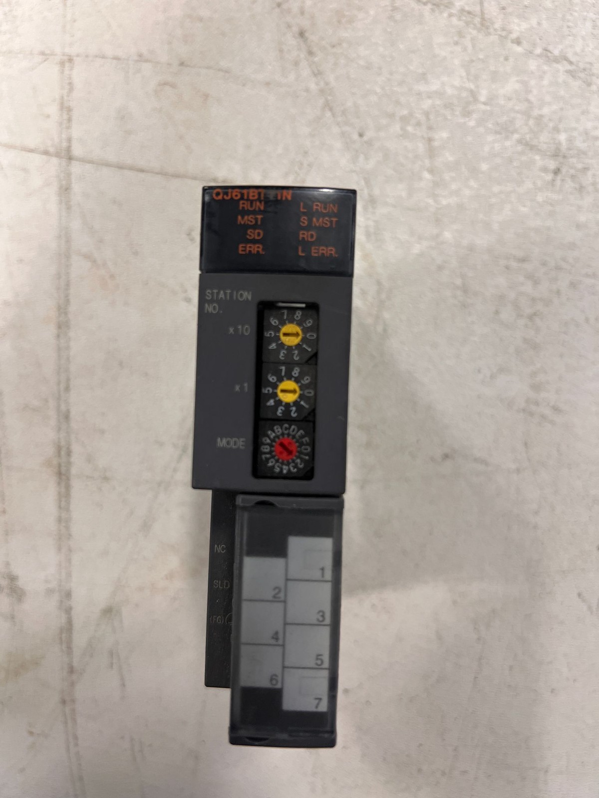 MITSUBISHI QJ61BT11N PLC INPUT AND OUTPUT MODULES USED