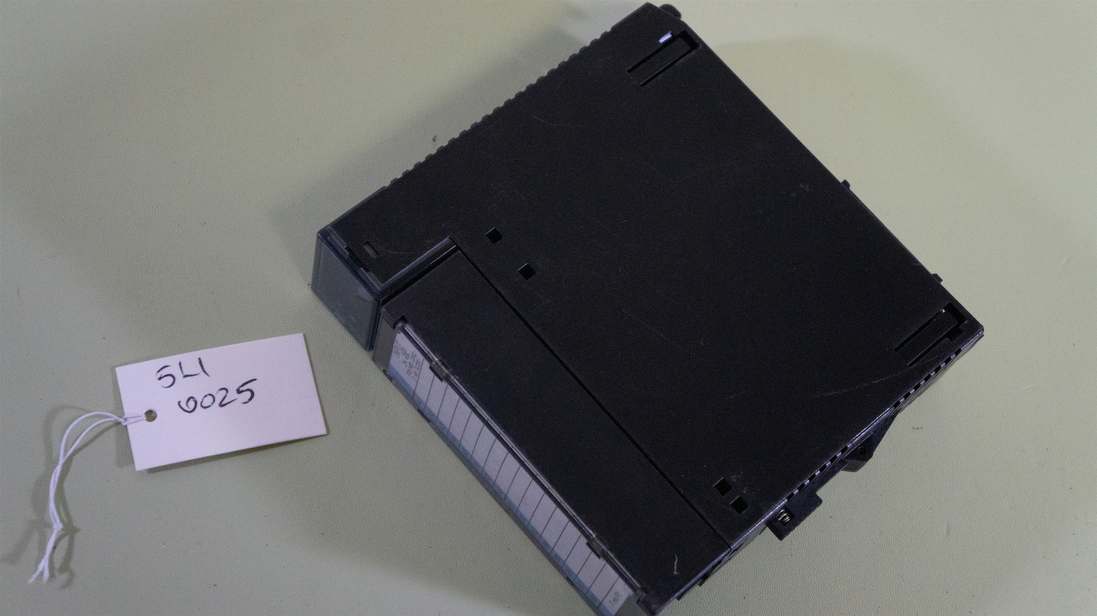 GE Fanuc IC693MDL646C Input Module 24VDC 16PT POS/NEG Fast
