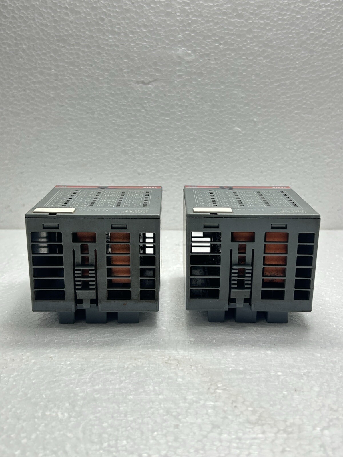 LOT OF 2PCS ABB 1SAP245200R0001 DX522 DIGITAL INPUT/OUTPUT MODULE 8 DI 24 VDC