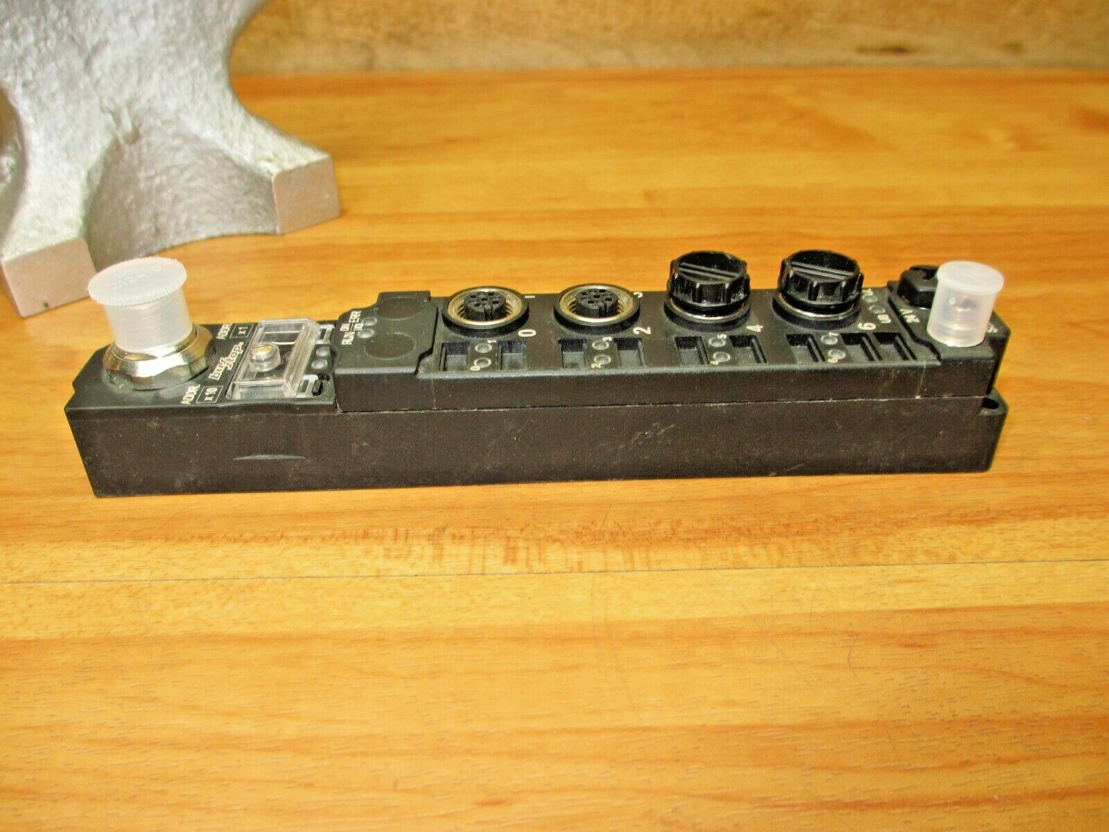 Turck SDNB-0800D-004 *NEW* Bus Stop Devicenet I/O Module