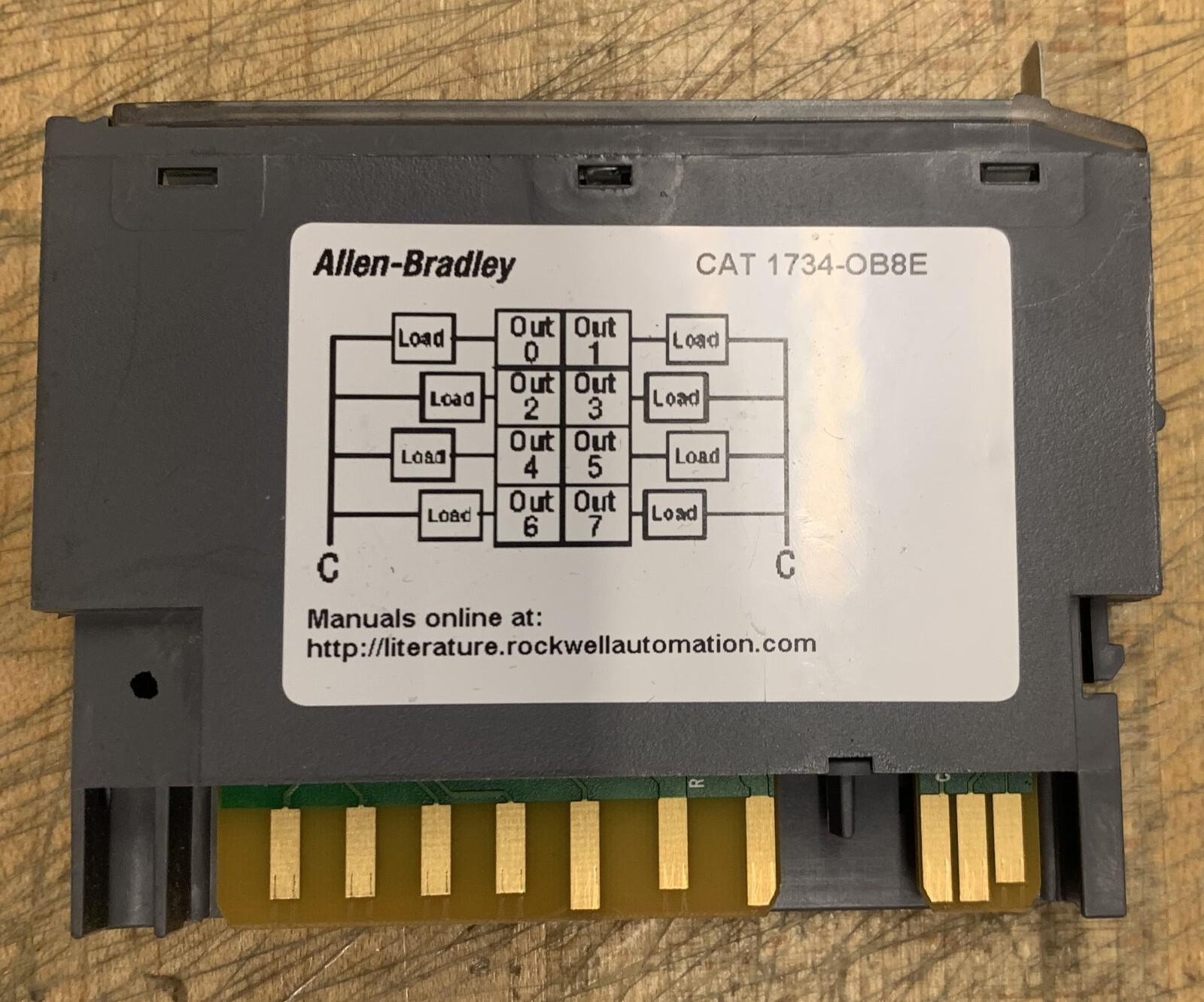 Allen-Bradley 1734-OB8E Digital Output Module-PRE-OWNED