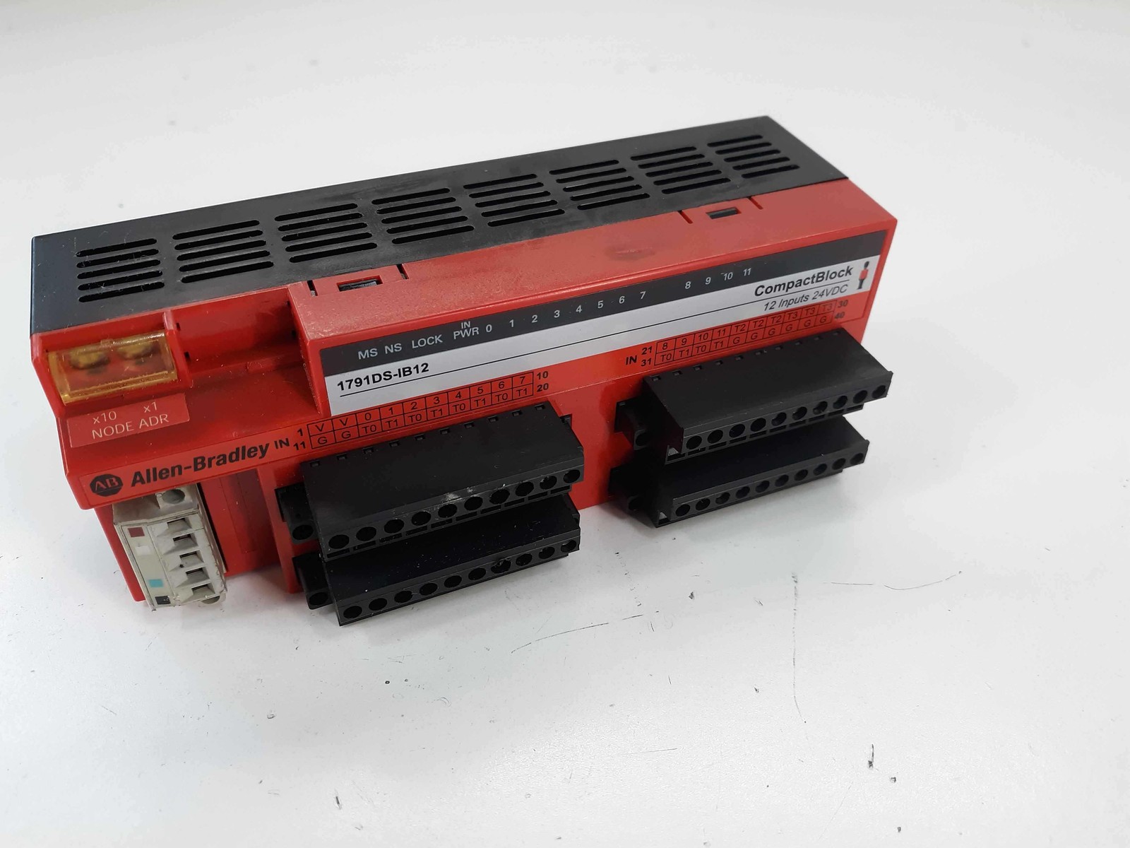 Allen Bradley 1791DS-IB12 SER.A Safety Input Module