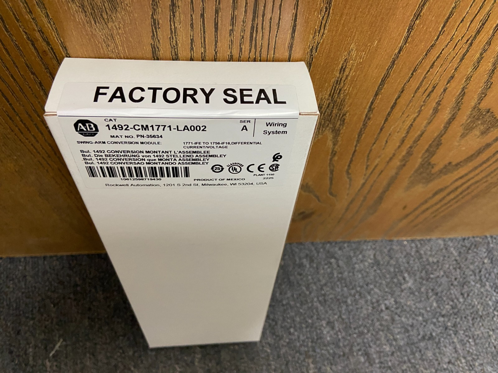FACTORY SEALED BOX ALLEN-BRADLEY 1492-CM1771-LA002 SER.A ANALOG I/O MODULE