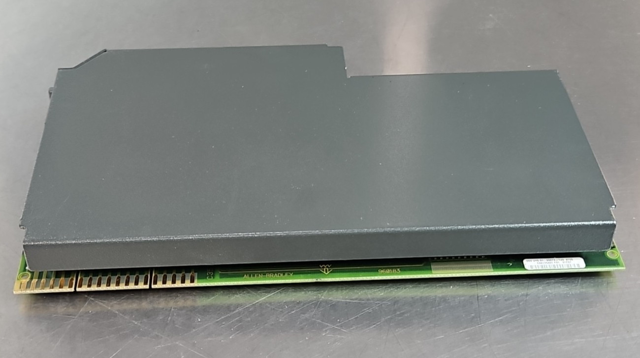 Allen Bradley 1771-0FE2/B REV.P01 Analog output Loc3E19