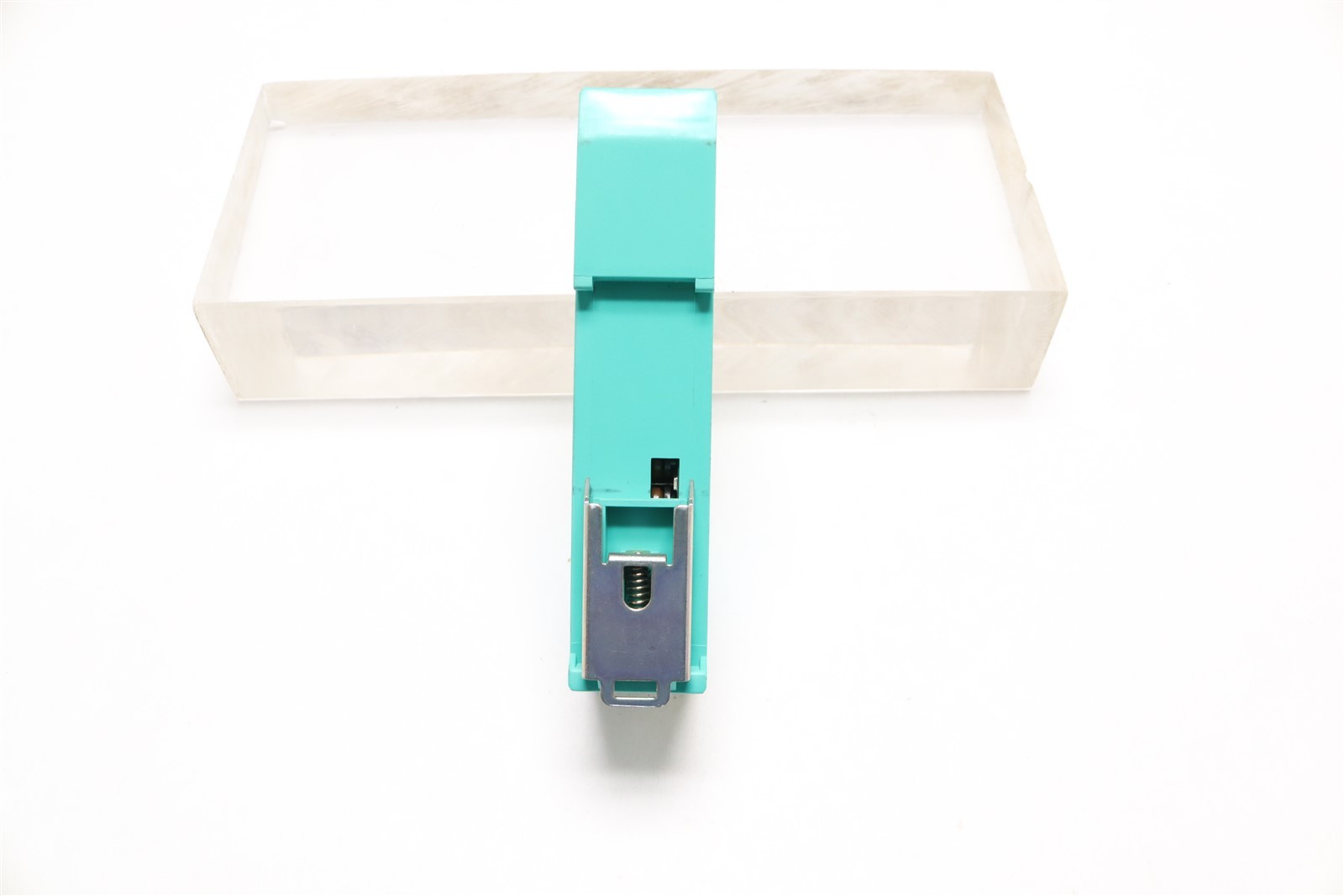 PEPPERL+FUCHS INTERFACE SAFETY MODULE 134088 VAA-2E-KE1-S
