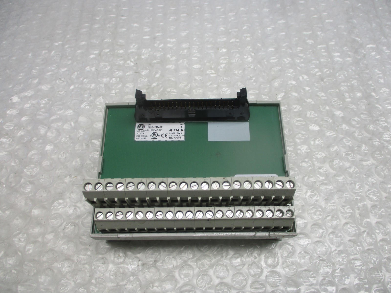 ALLEN BRADLEY 1492-IFM40F SER.A MODULE UNMP