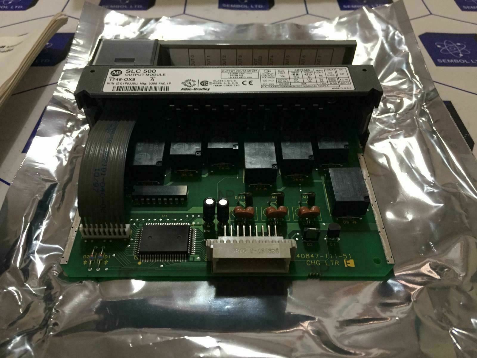 Allen Bradley SLC 500 1746-0X8 Ser A Output Module