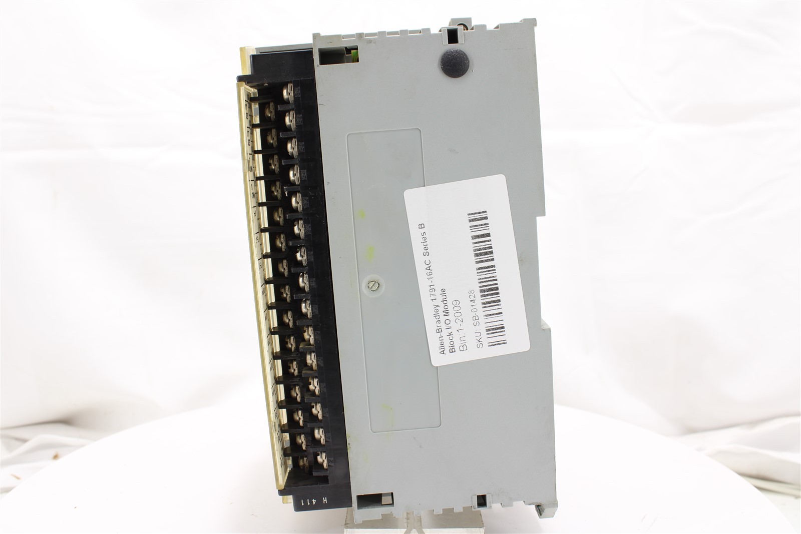 Allen-Bradley 1791-16AC Series B Block I/O Module
