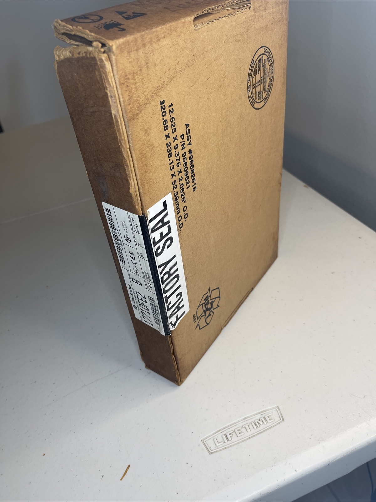 1771-OFE2 Allen Bradley Current 4-20ma Analog Output Module 4 Channel NIB
