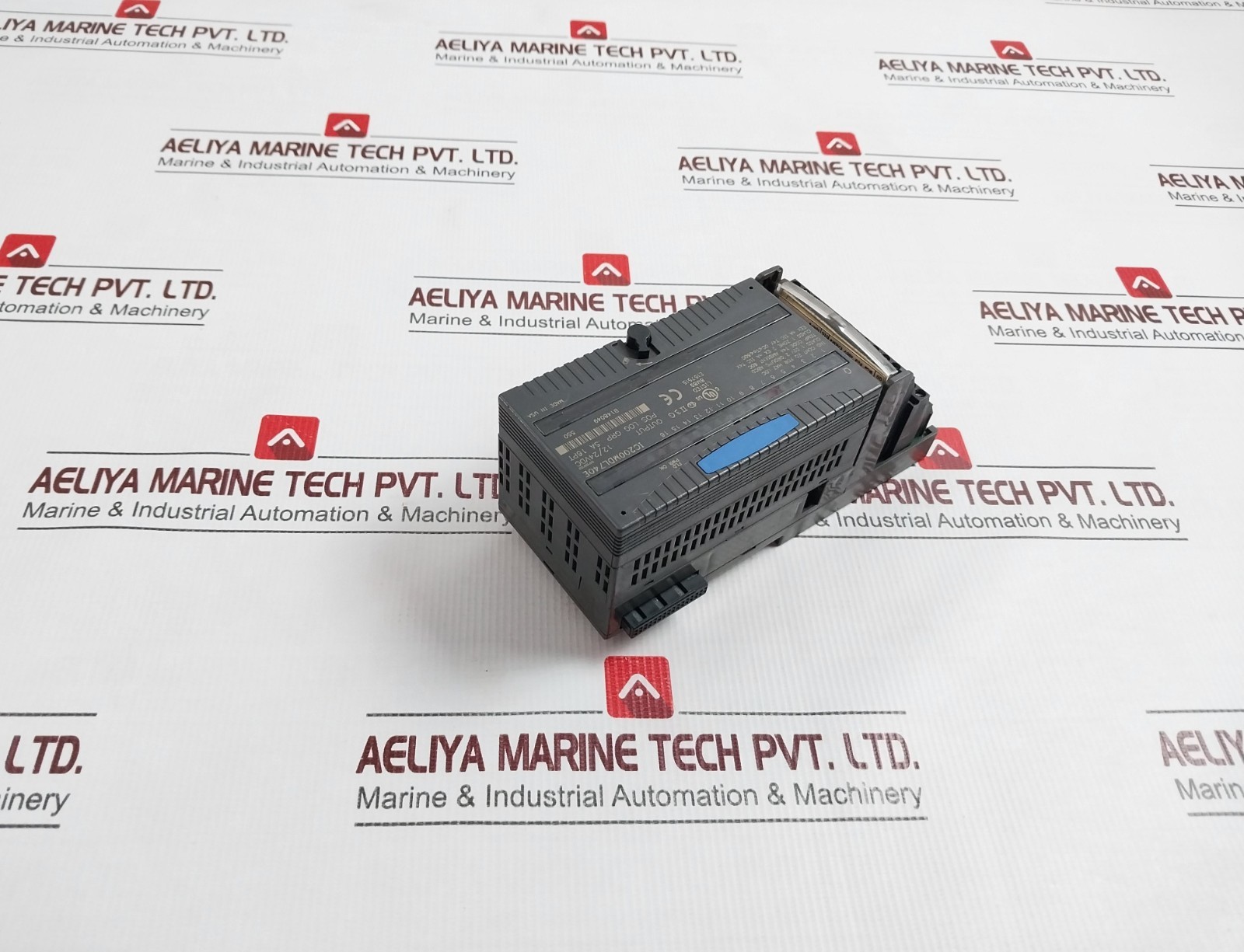 GE FANUC IC200MDL740E Output Module 12/24VDC-0.5A-16PT