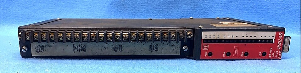 SQUARE D/ SYMAX OUTPUT MODULE M/N: 8030-ROM-221 120 VAC