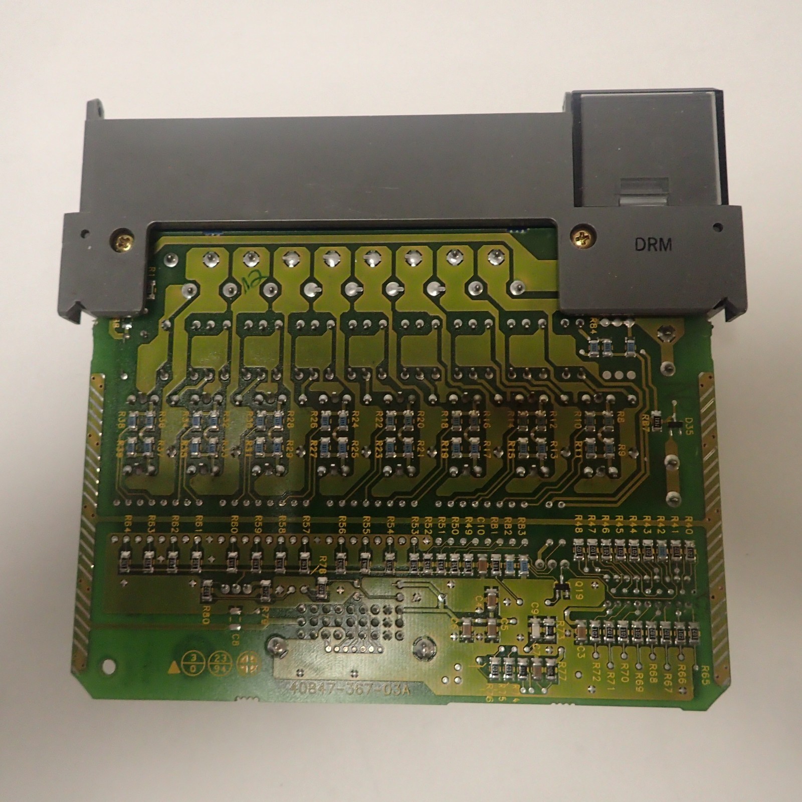 ALLEN BRADLEY SLC 500 OUTPUT MODULE 1746-OBP16 OUTPUT VOLTAGE 20.4-26.4VDC
