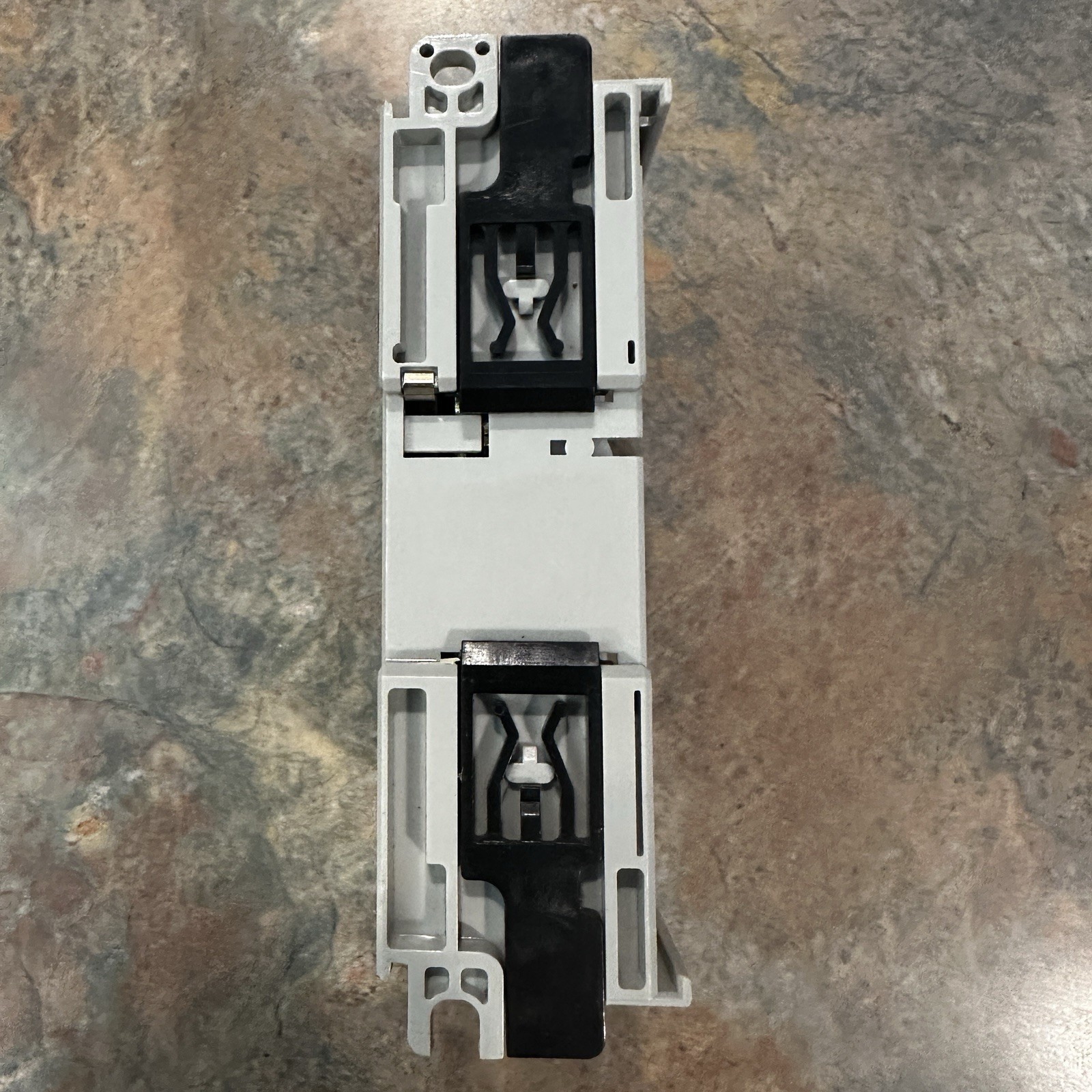 Allen Bradley 1769-IF4 Ser B Rev 1 4-Channel Analog Input Module Missing Door