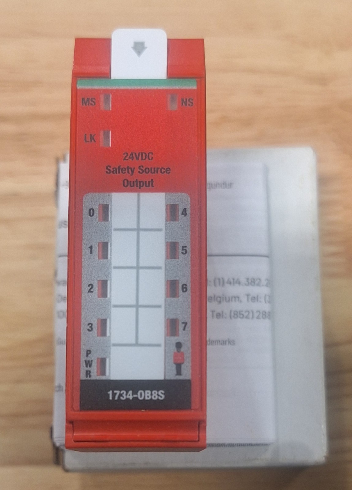 Allen-Bradley 1734-OB8S Ser B, 8 CH Safety Sourcing Output Module – USA location