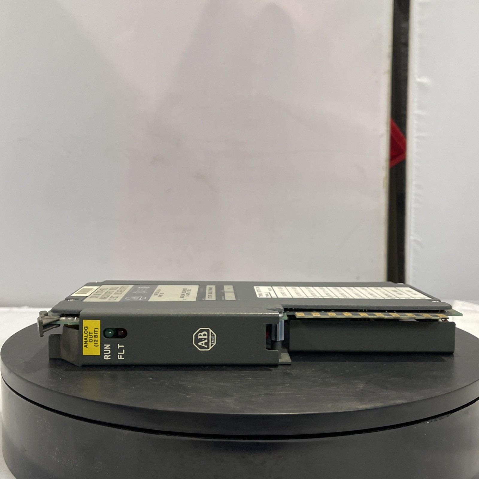 Allen-Bradley 1771-OFE1 Series A 12-Bit Analog Voltage Output Module PLC-5