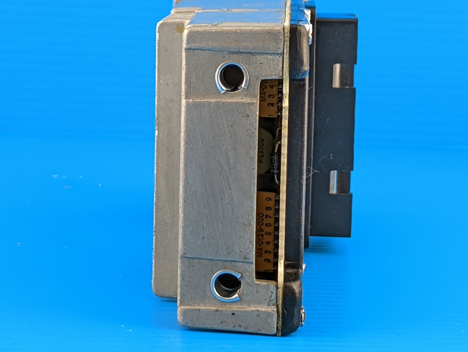 REMANUFACTURED Schneider Modicon AS-B550 Output Module, 15A, ASB550