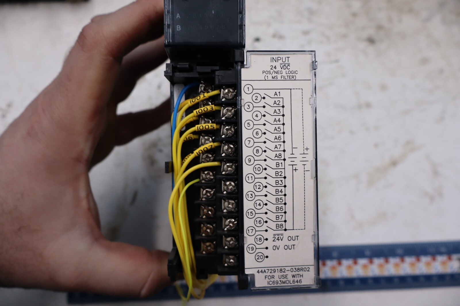 GE Fanuc IC693MDL646C 24 VDC 16 Point Pos/Neg Fast Input Module IC693 (TBI)