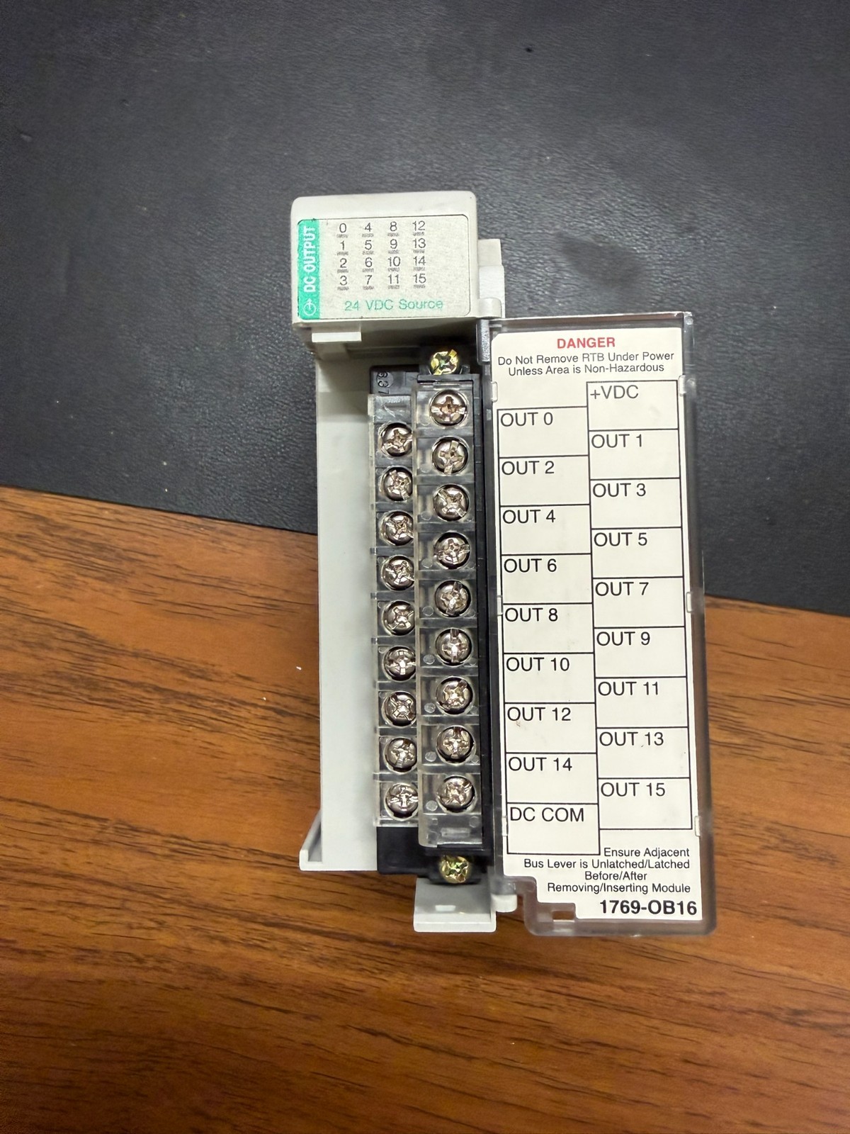 Allen-Bradley 1769-OB16 PLC Output Module