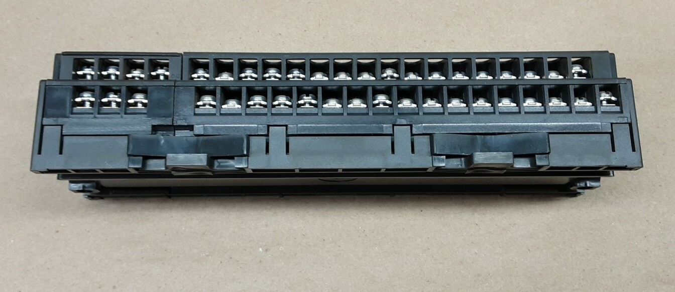 Mitsubishi Input Unit AJ65SBTB1-32D1 24VDC #3006A29