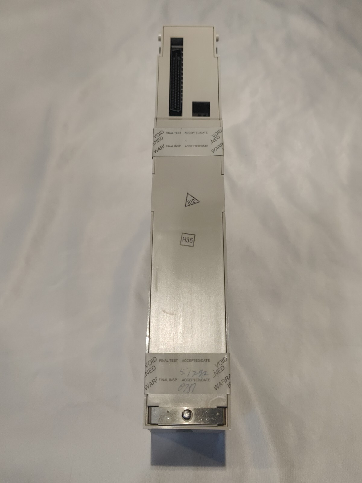 Schneider Electric 140DAI55300 Modicon Quantum 32-P Discrete 115VAC Input Module