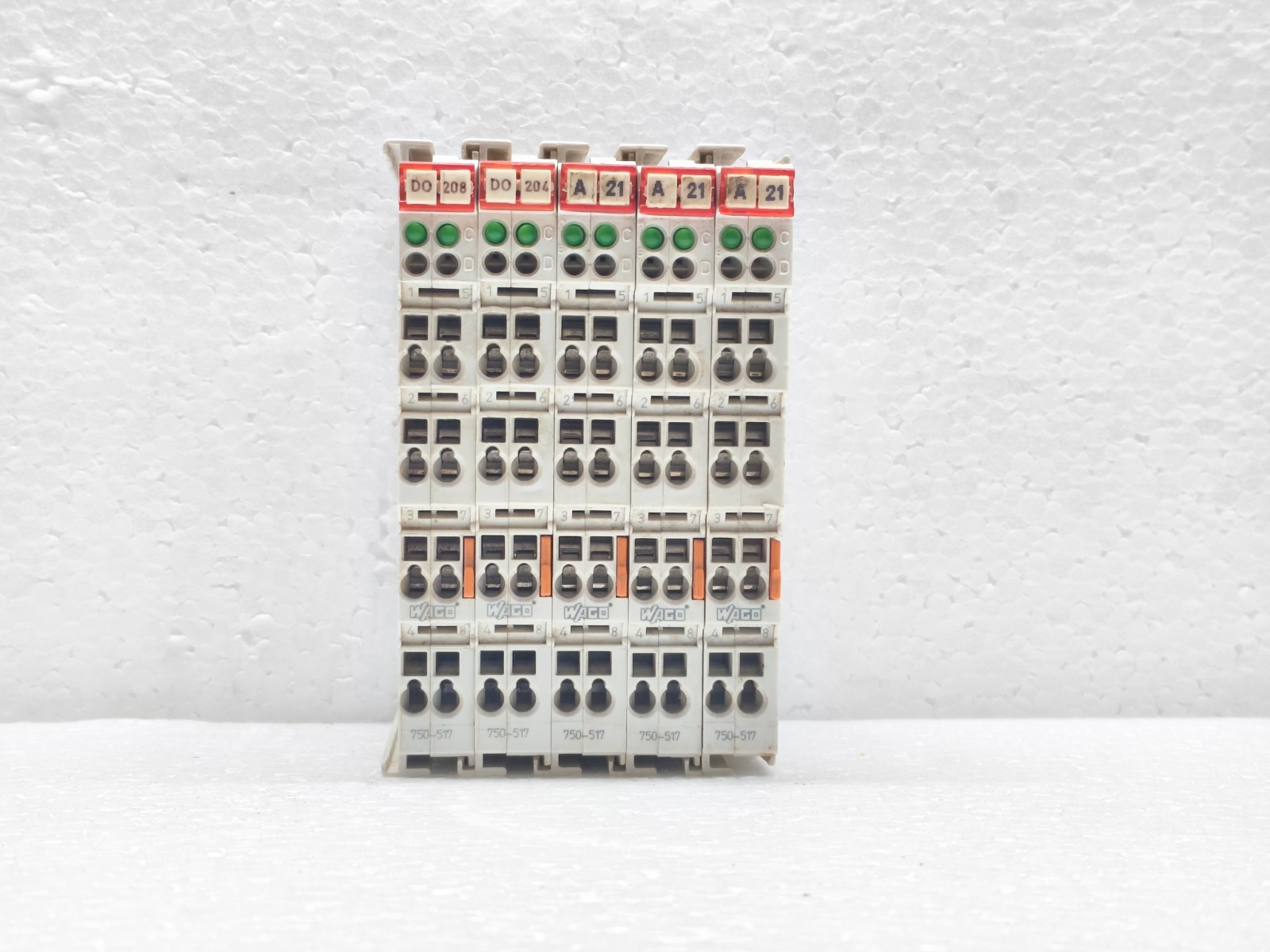 WAGO 750-517 I/O MODULE 2 DIGITAL 250VAC 1.0A LOT OF 5PCS