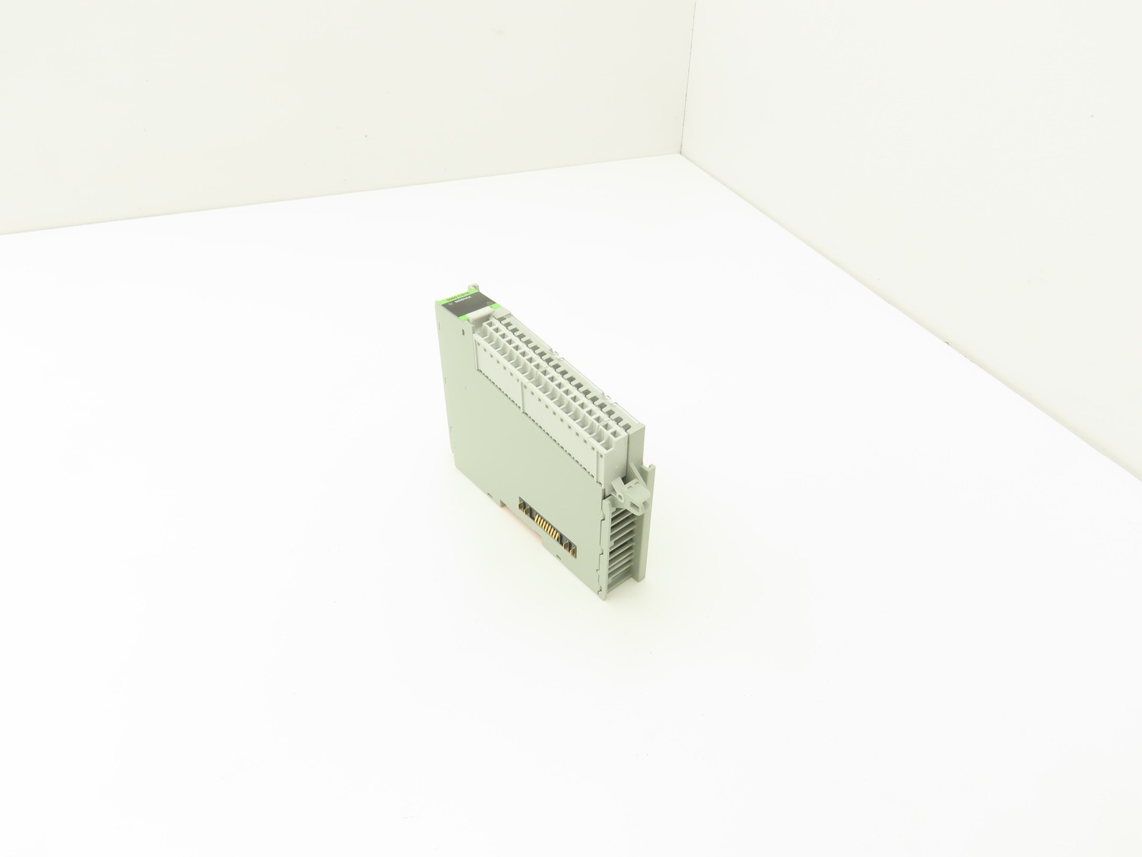 Allen Bradley 5069-OB16 Compact I/O DC Output Module 16 Channel FW 3.012