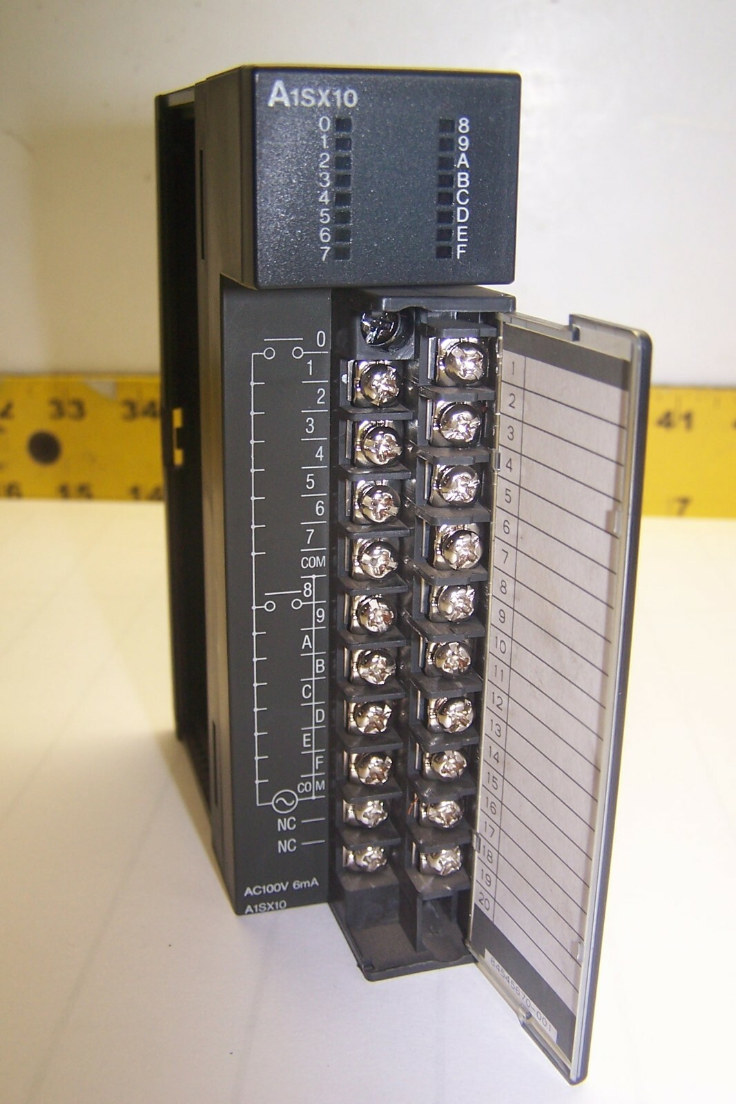 MITSUBISHI INPUT MODULE UNIT 100 VAC 6mA A1SX10