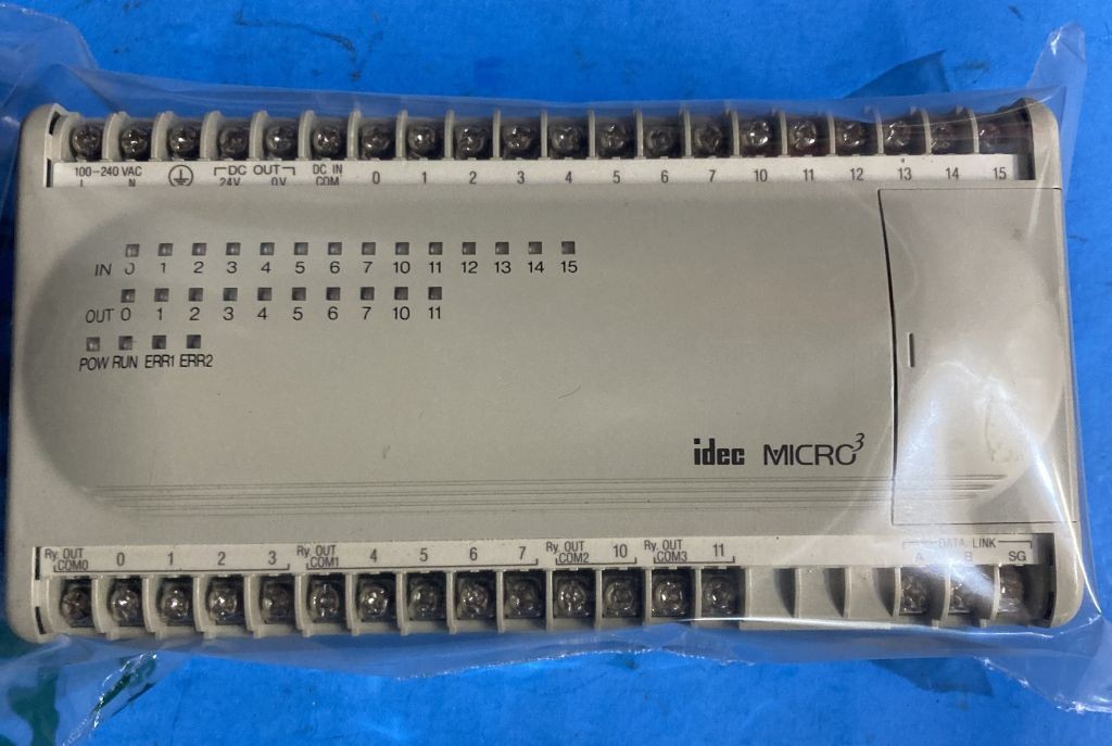 Idec FC2A-C24A1 Micro3 PLC; 100-240V; 14inputs; 10 Relay Outputs TESTED WORKS