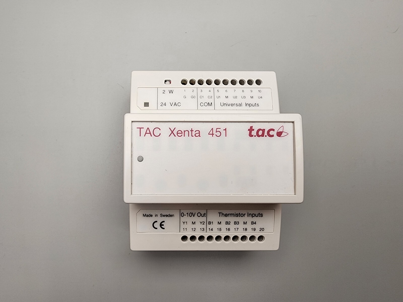 TAC Xenta 451 with base, Analog Input and Output Module, 0-073-0281-1