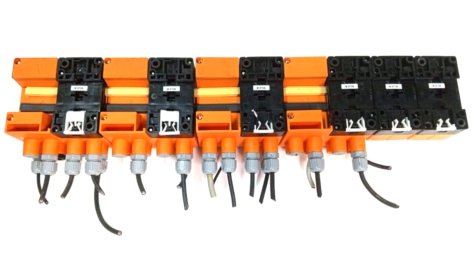 4Pcs.ifm electronic AC2035 EEMS module 4DI 4DO T CCT