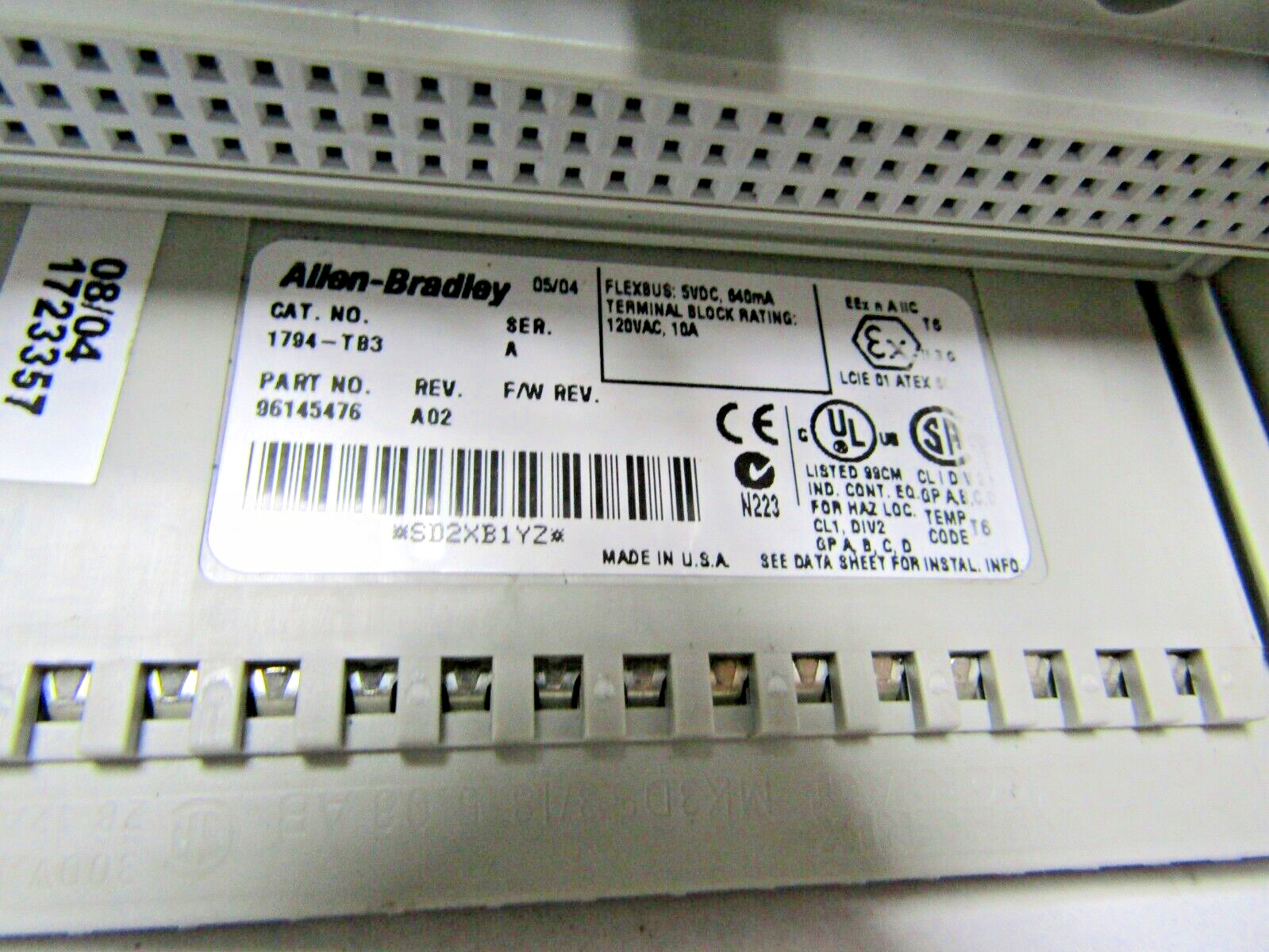 👀 ALLEN BRADLEY 1794-IE8 FLEX I/O 8-POINT ANALOG INPUT MODULE W/ 1794-TB3
