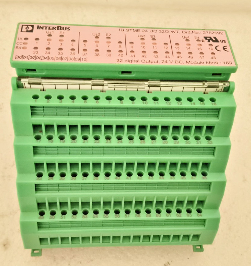 PHOENIX CONTACT 2752482 DIGITAL OUTPUT INTERBUS IBST24 DO32/2-WT 24 VDC NEW